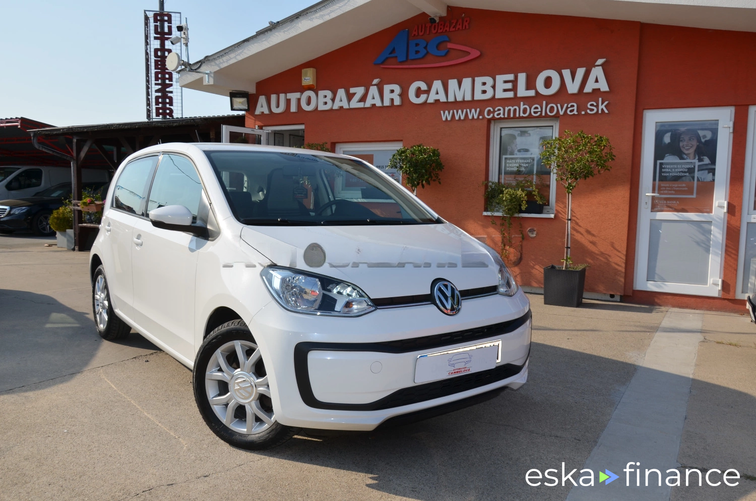 Lízing Hatchback Volkswagen up! 2016