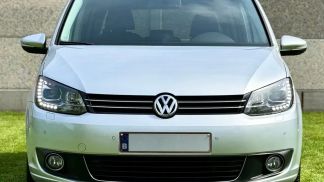 Financování Hatchback Volkswagen Touran 2011