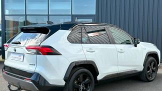 Financování SUV Toyota RAV 4 2019