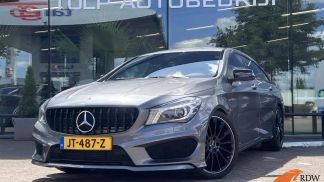Lízing Sedan MERCEDES CLA 180 2016