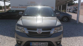 SUV Fiat Freemont 2012