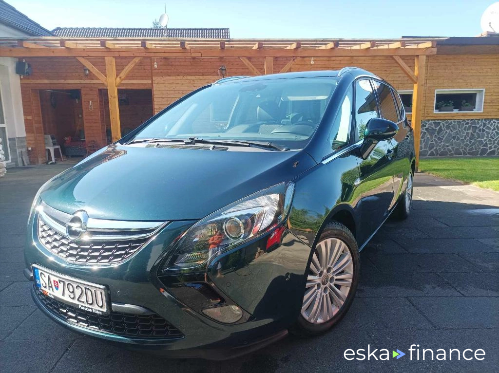 Leasing Passenger transport Opel Zafira Tourer 2015