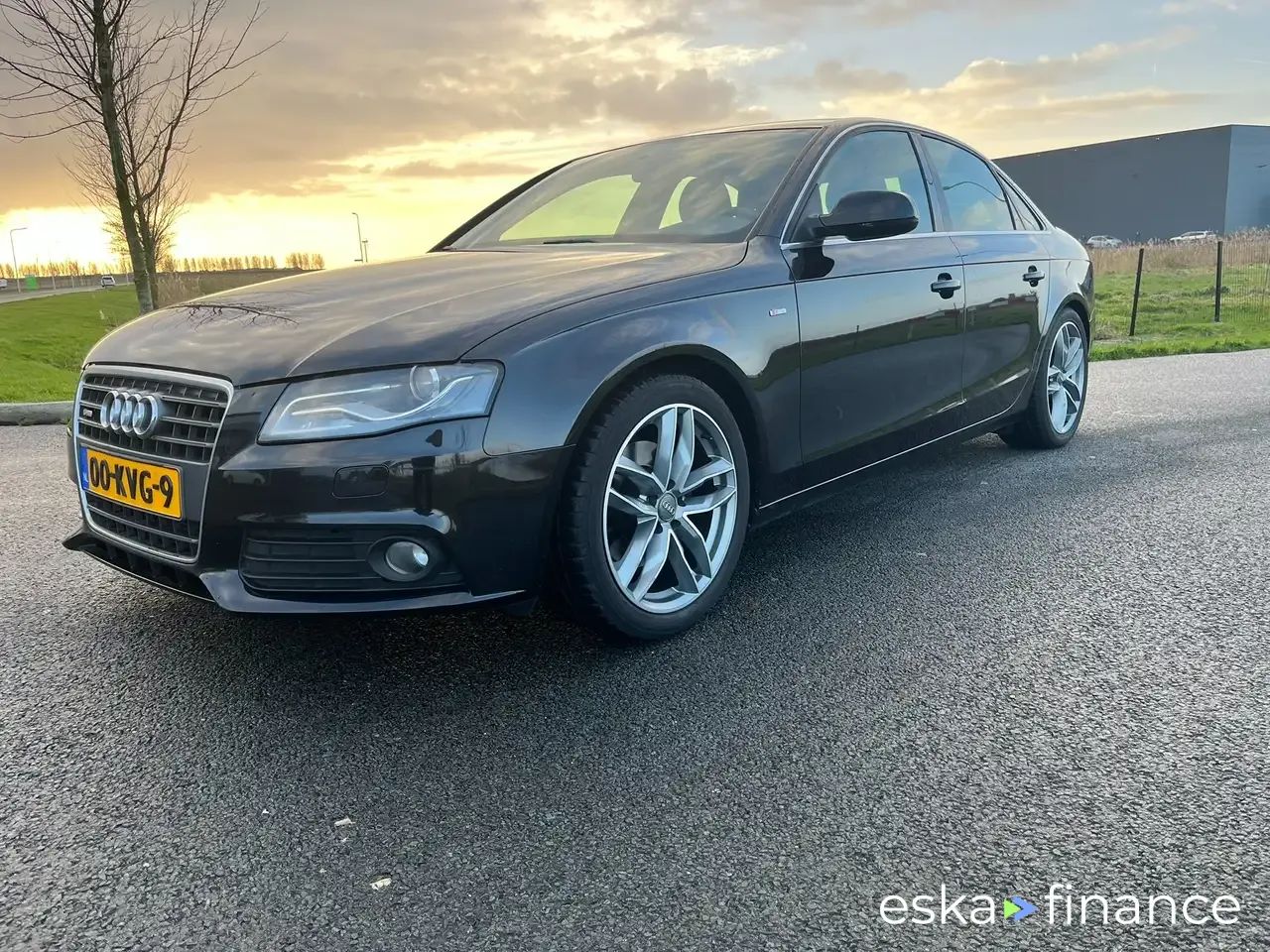 Leasing Sedan Audi A4 2010