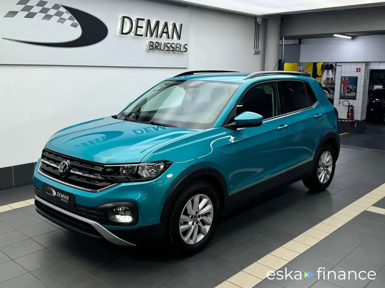 Lízing Hatchback Volkswagen T-Cross 2023
