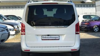 Leasing Hatchback MERCEDES V 250 2016