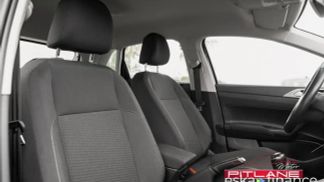 Lízing Sedan Volkswagen Polo 2020