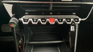 Leasing Sedan Peugeot 208 2024