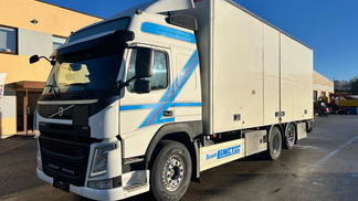 Lízing Špeciálne nákladné vozidlo Volvo FM330 2014