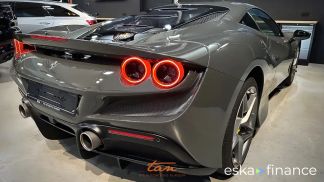 Finansowanie Coupé Ferrari F8 TRIBUTO 2021