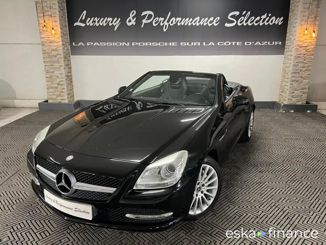 Leasing Convertible MERCEDES SLK 2011