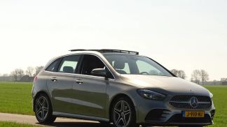 Lízing Hatchback MERCEDES B 200 2020