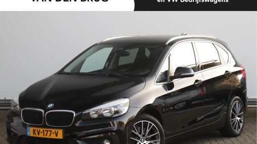 BMW 218 2016