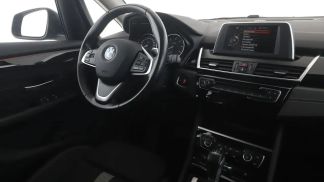 Lízing Hatchback BMW 218 2015