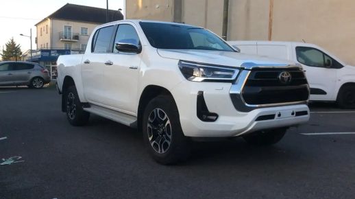 Toyota Hilux 2023