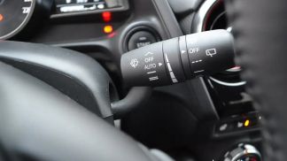Leasing Hatchback Mazda 2 2023