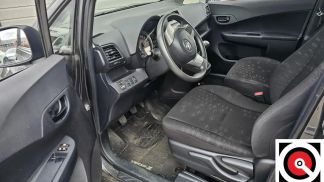 Lízing Hatchback Toyota Verso-S 2013