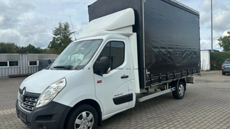 Specjalna ciężarówka Renault Master 2018