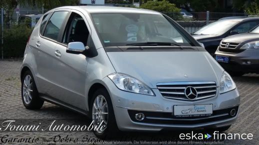 MERCEDES A 180 2011