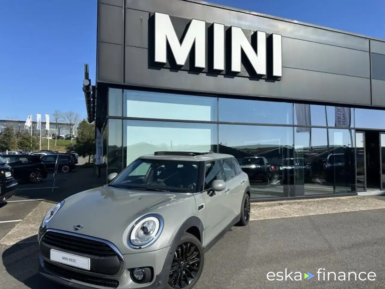 Leasing Wagon MINI ONE 2018