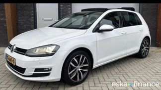 Lízing Sedan Volkswagen Golf 2013