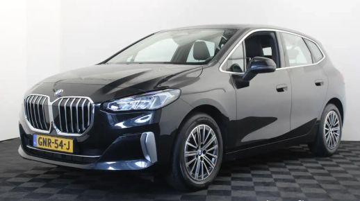 BMW 218 2023