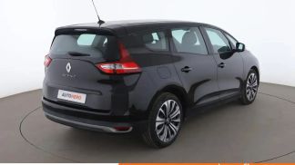 Leasing Le transport des passagers Renault Grand Scenic 2019