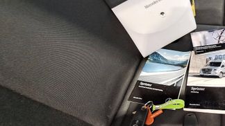 Leasing Closed Box Mercedes-Benz SPRINTER 516 2019