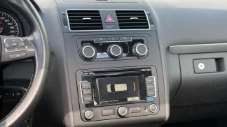 Lízing Hatchback Volkswagen Touran 2011