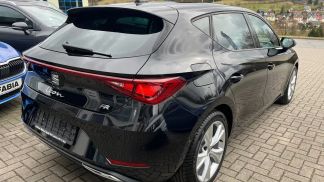 Lízing Sedan Seat Leon 2024