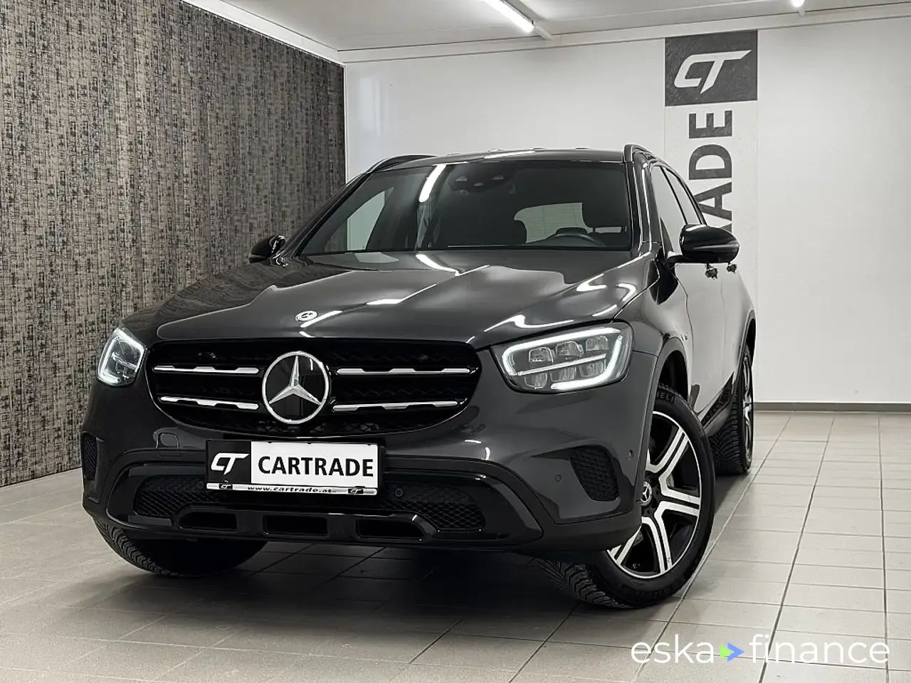 Finansowanie SUV MERCEDES GLC 300 2021