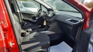 Lízing Hatchback Peugeot 2008 2018