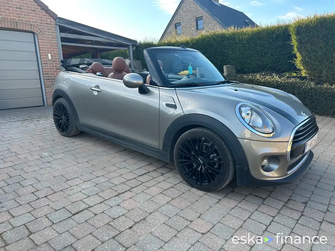Lízing Kabriolet MINI Cooper D Cabrio 2016