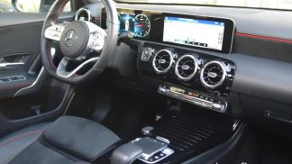 Leasing Hatchback MERCEDES A 180 2018