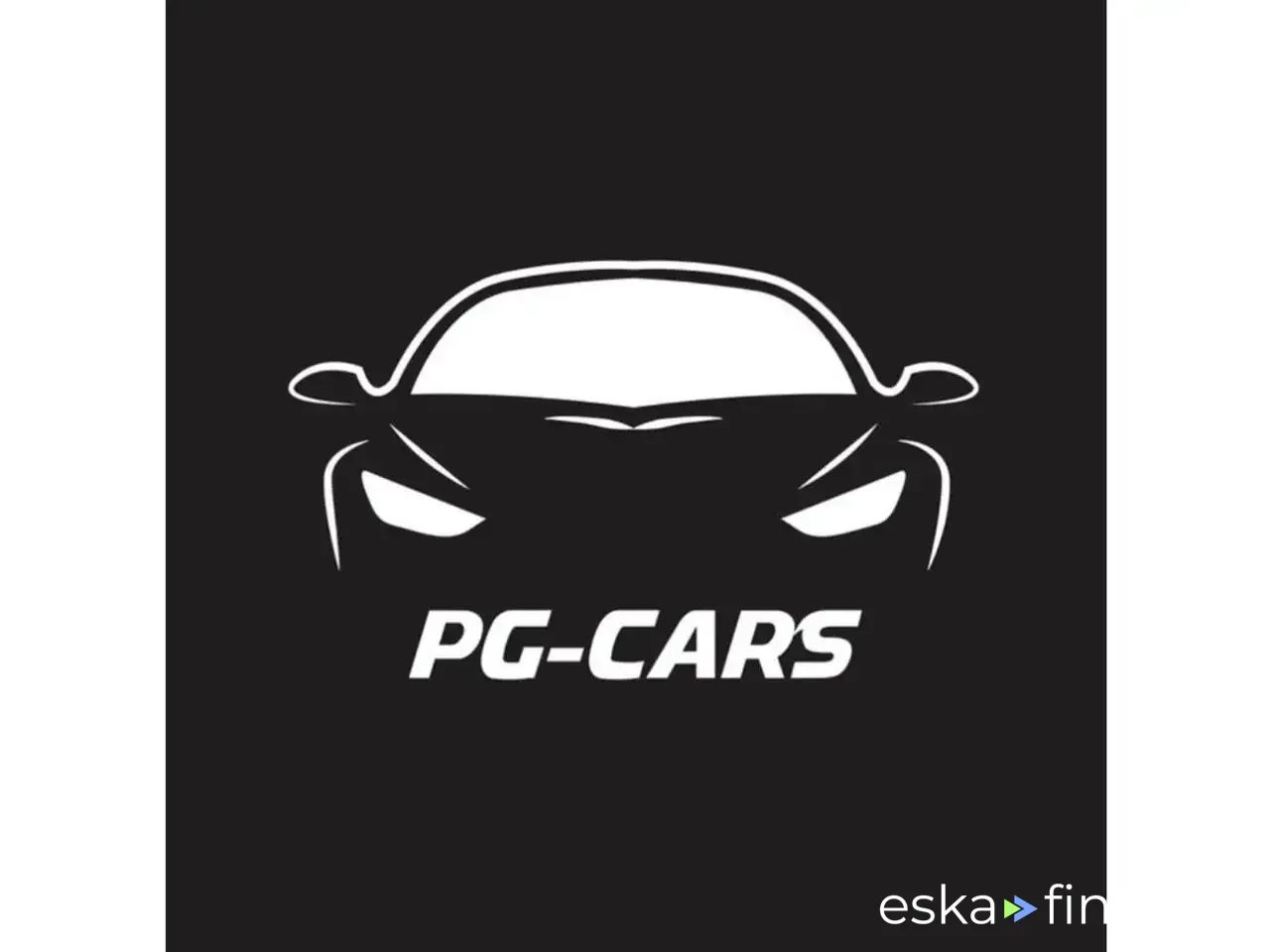 Financování Hatchback Ford Grand C-Max 2013