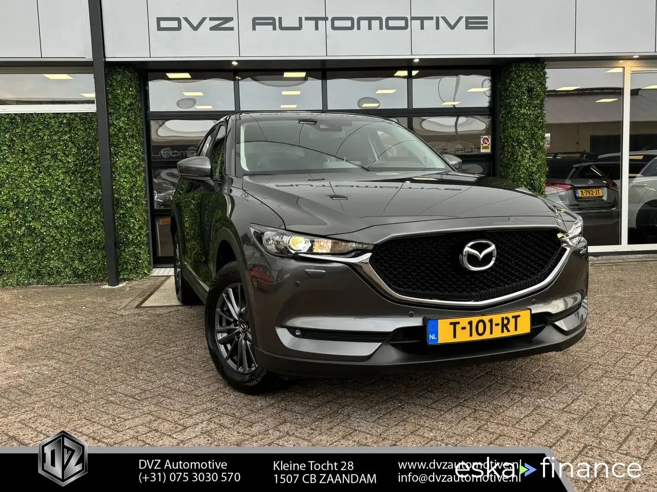 SUV Mazda CX-5 2021