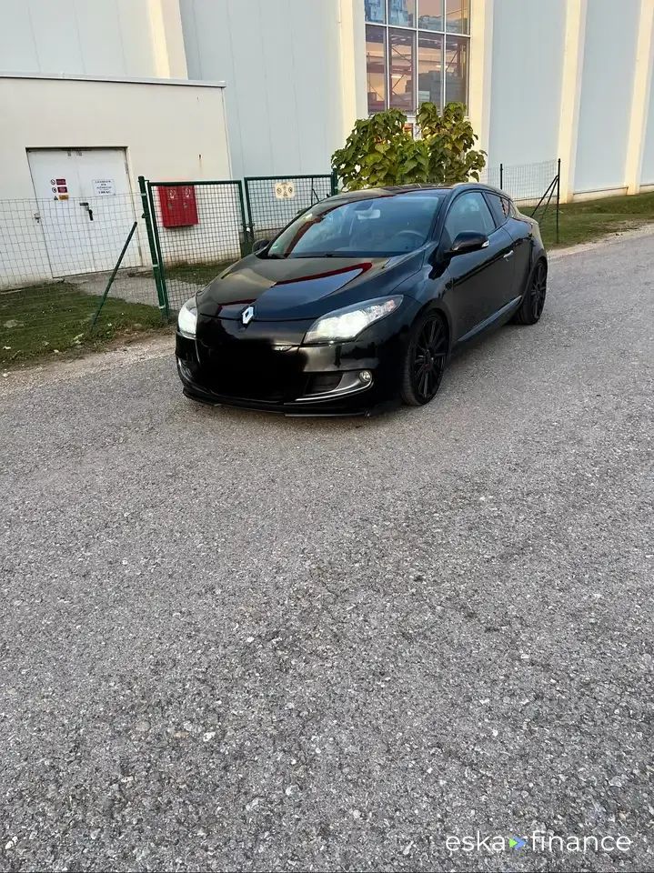 Lízing Kupé Renault Megane 2011