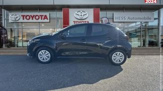 Leasing Sedan Toyota Yaris 2024