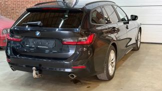 Lízing Kombi BMW 318 2020