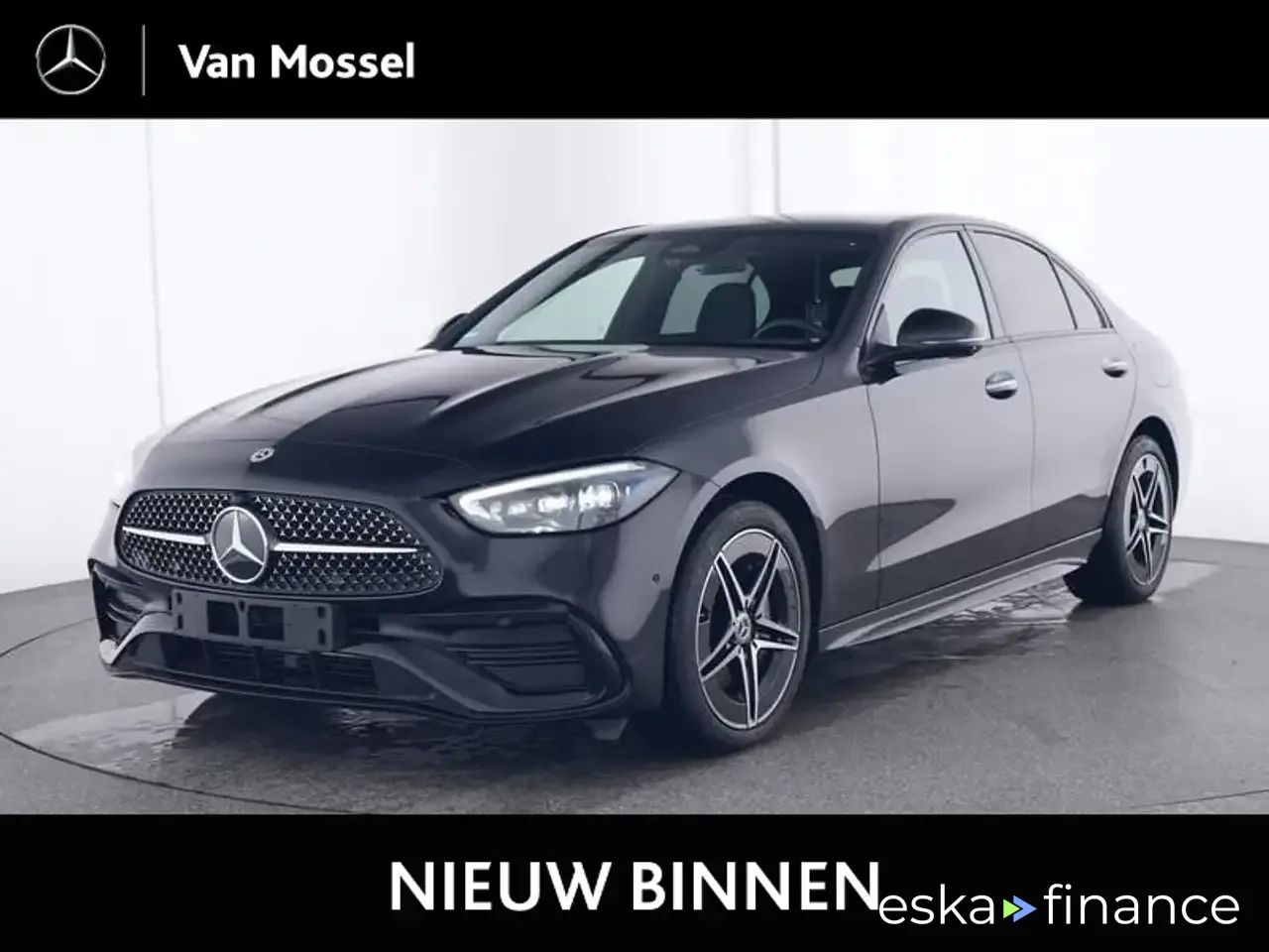 Lízing Sedan MERCEDES C 300 2024