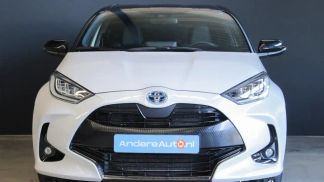 Lízing Hatchback Toyota Yaris 2021
