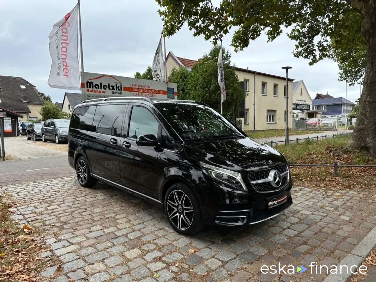 Transport pasażerów MERCEDES V 220 2020