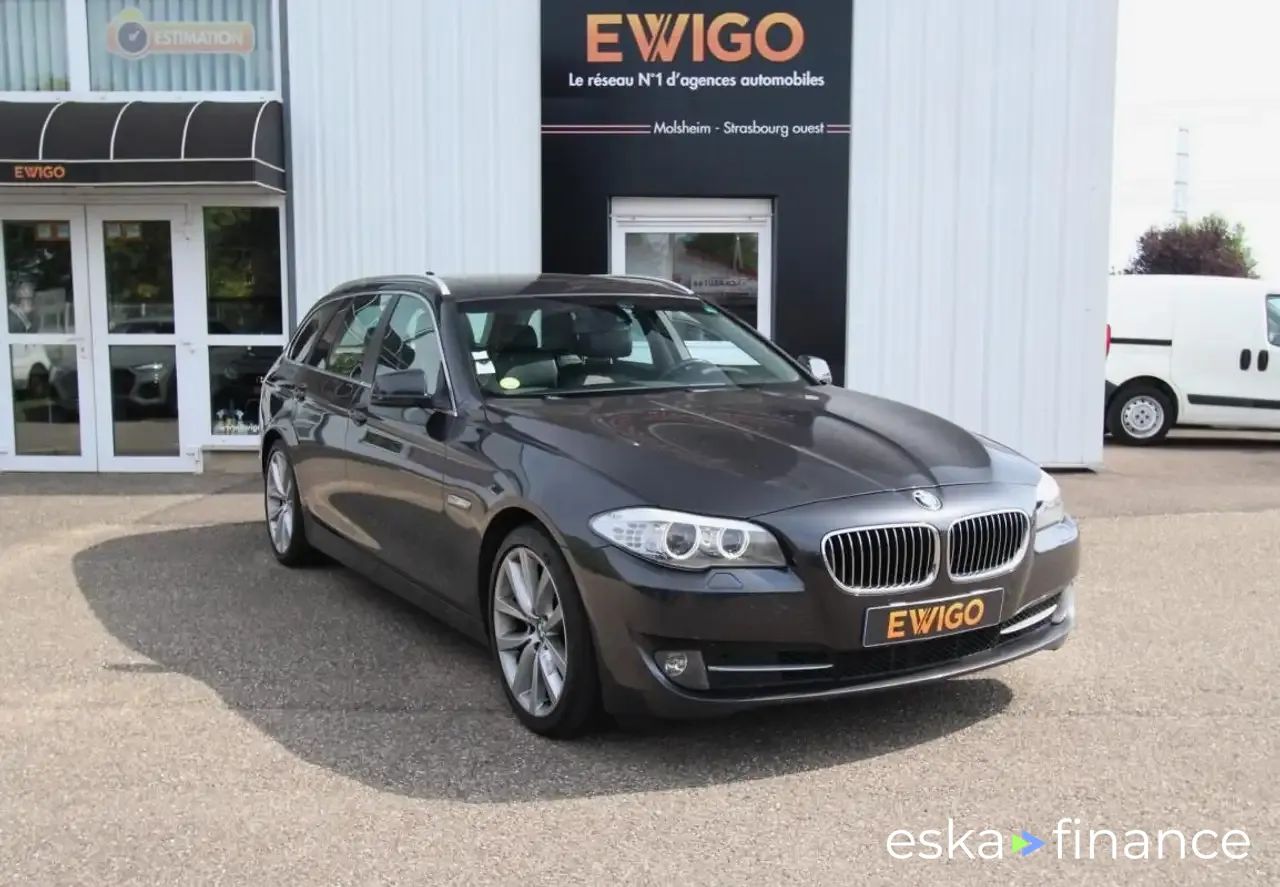 Finansowanie Wóz BMW 530 2012