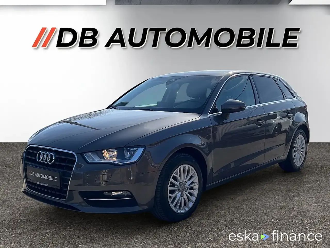 Lízing Sedan Audi A3 2013