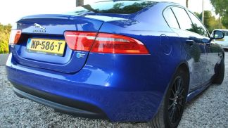 Lízing Sedan Jaguar XE 2017