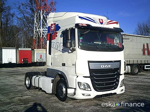 Finansowanie Ciągnik siodłowy DAF XF 106.460 2017