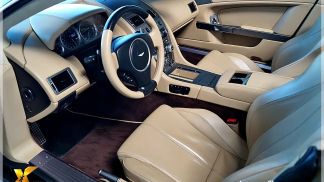 Leasing Convertible Aston Martin DB9 2010