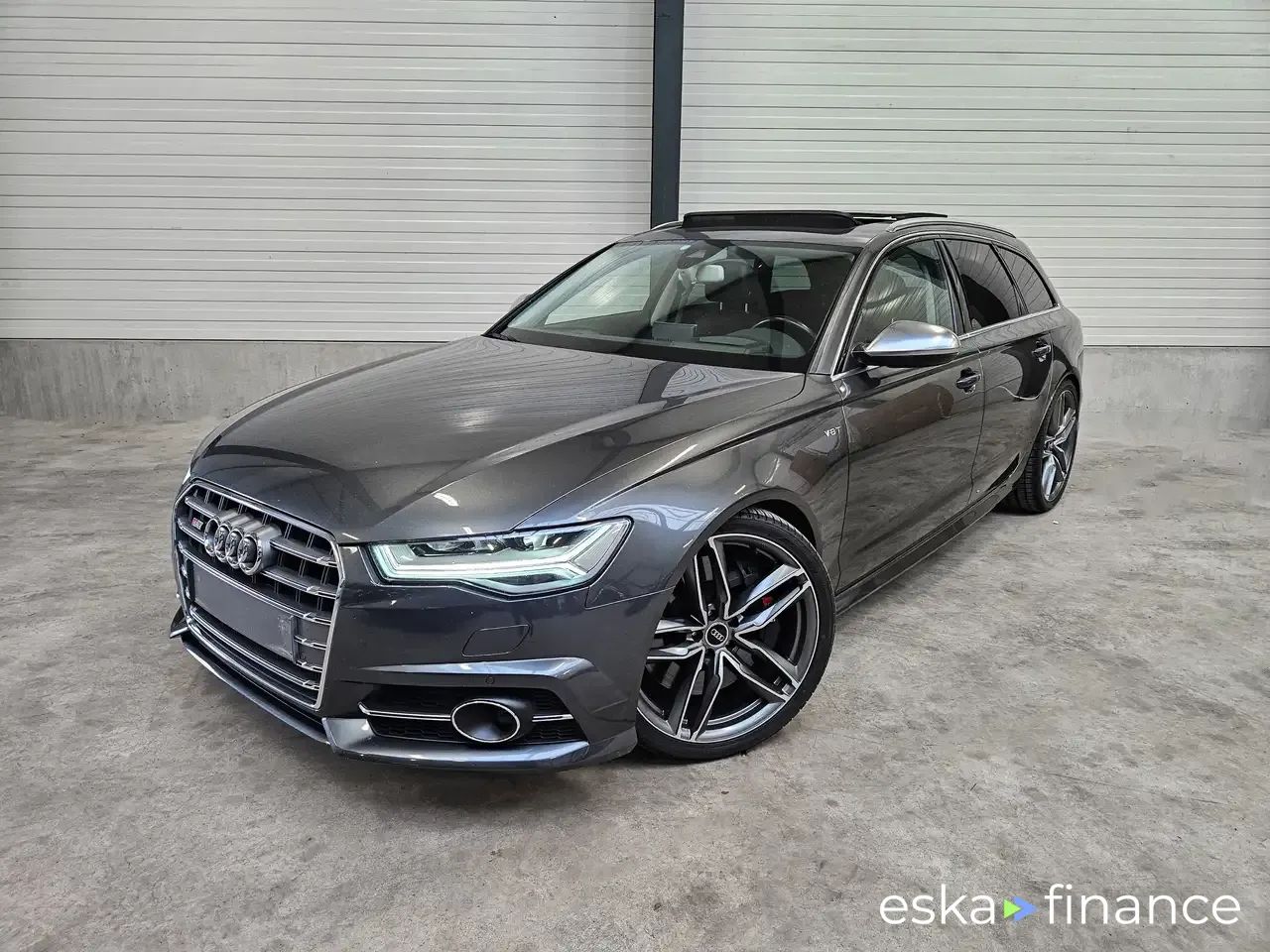 Financování Vagón Audi S6 2015