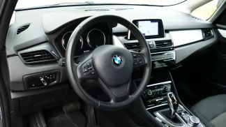 Leasing Hatchback BMW 218 2020