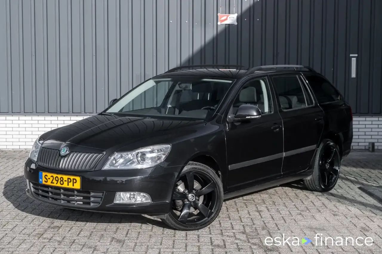 Leasing Wagon Skoda Octavia 2012