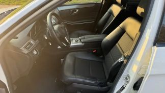 Finansowanie Wóz MERCEDES E 220 2016
